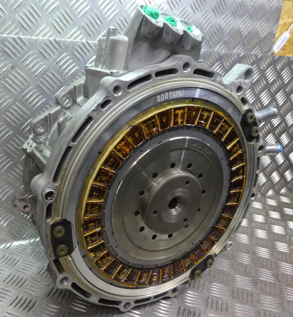 Porsche Panamera 970 3.0 E-Hybrid Elektromotor Motor 043750601 ORIGINAL gebraucht - 97011701012 – Produktansicht 3