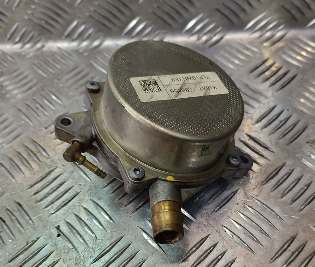 Porsche Cayenne S 92A Vakkumpumpe 7LP100011BB ORIGINAL gebraucht - Unterdruckpumpe – Produktansicht 2