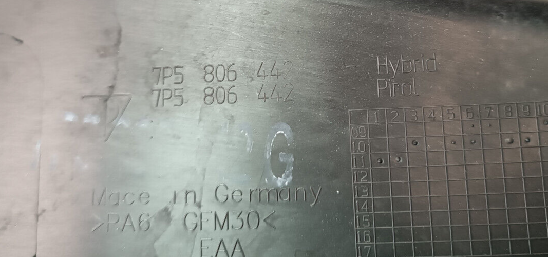 Porsche Cayenne S 92A Abdeckung Verkleidung 7P5806100A 7P5806442 ORIGINAL gebraucht - Motorabdeckung – Produktansicht 3