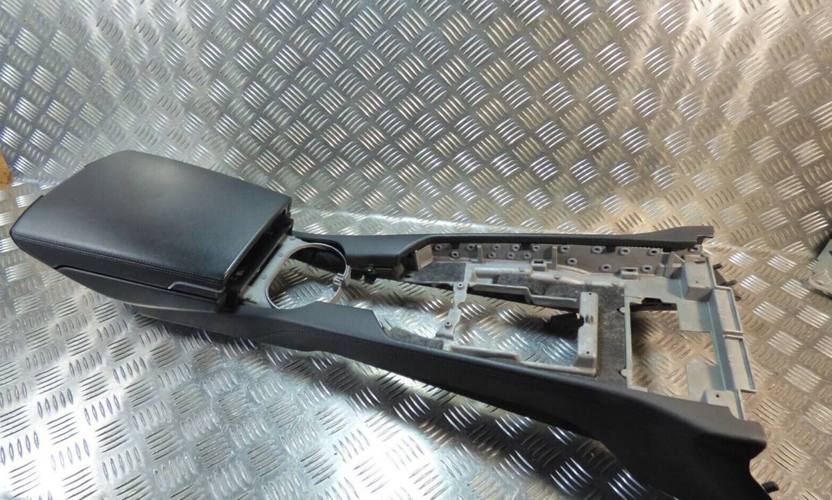 Porsche Panamera 970 Armlehne Mittelkonsole Vorne Schwarz Leder A11 ORIGINAL gebraucht - 97055311100 – Produktansicht 7