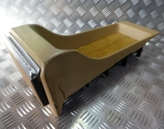 Mercedes C126 W126 Coupe SEC Mittelkonsole mit Aschenbecher ORIGINAL gebraucht - 1268431107 – Produktansicht 1
