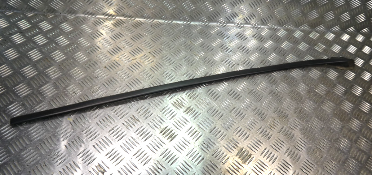 OPEL ASTRA K Seitenleistenverkleidung Frontscheibe links GM ORIGINAL gebraucht - 39041883 – Produktansicht 1