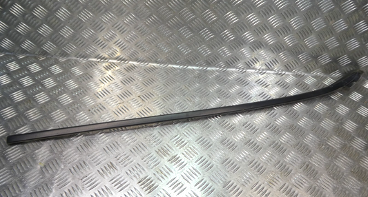 OPEL ASTRA K Seitenleistenverkleidung Frontscheibe rechts GM ORIGINAL gebraucht - 39041884 – Produktansicht 1