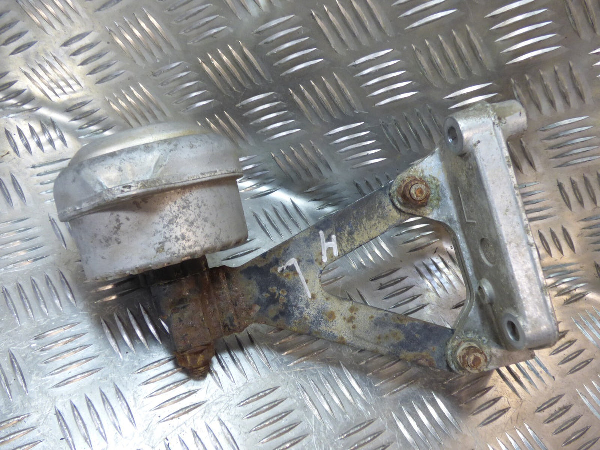 Porsche Boxster Cayman 987 Motorhalter Links / 98737520501 ORIGINAL gebraucht - 99337504905 – Produktansicht 1