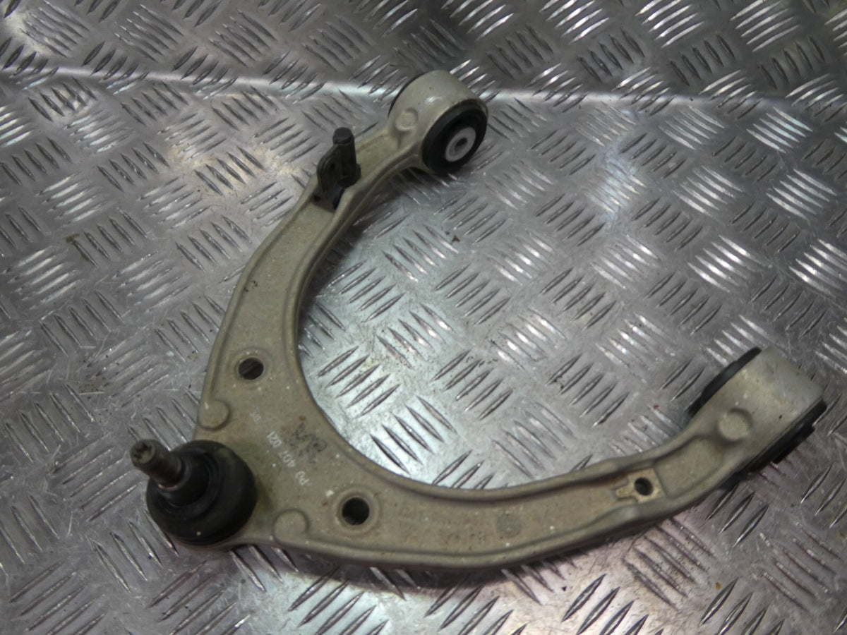 Porsche Cayenne 92A vorne oben links = rechts 7P0407021 ORIGINAL gebraucht - Querlenker – Produktansicht 1