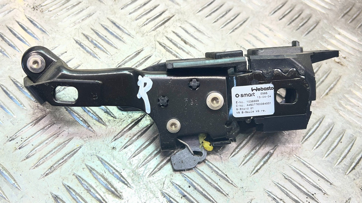 Smart ForTwo 451 Cabrio Verriegelung Verschluss Holm Dachholm rechts ORIGINAL gebraucht - A4507760064 – Produktansicht 1