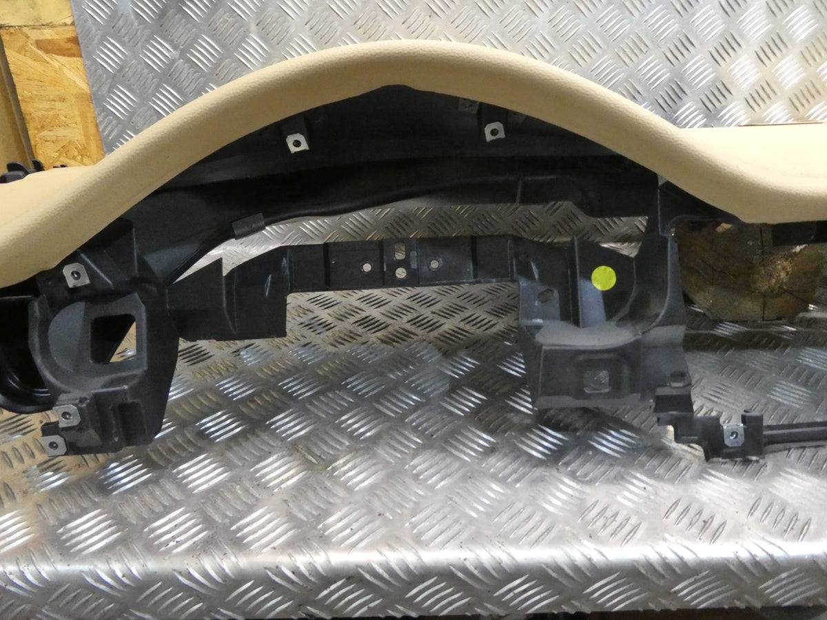 Porsche Panamera 970 Facelift Armaturenbrett Luxorbeige 97080307107 ORIGINAL gebraucht - 97055210107 – Produktansicht 7
