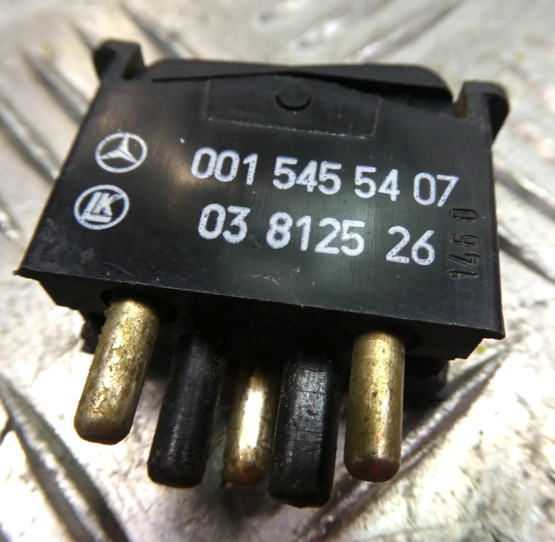 Orig. Mercedes-Benz W126 C126 SEC Schalter Doppeltonfanfare Hupe Horn ORIGINAL gebraucht - 0015455407 – Produktansicht 3