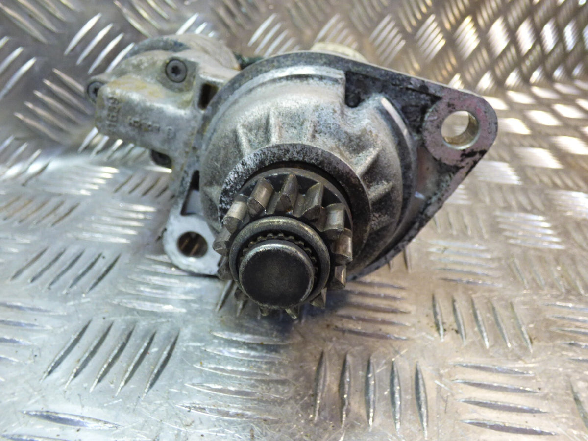 VW T6 T5 2.0 TDI CXG Anlasser Starter BOSCH 02M911021A ORIGINAL gebraucht - Transporter – Produktansicht 2
