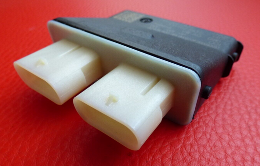 AUDI VW Seat Skoda Steuergerät für Heckklappenöffnung 3G0962243C ORIGINAL gebraucht - elektrisch – Produktansicht 1