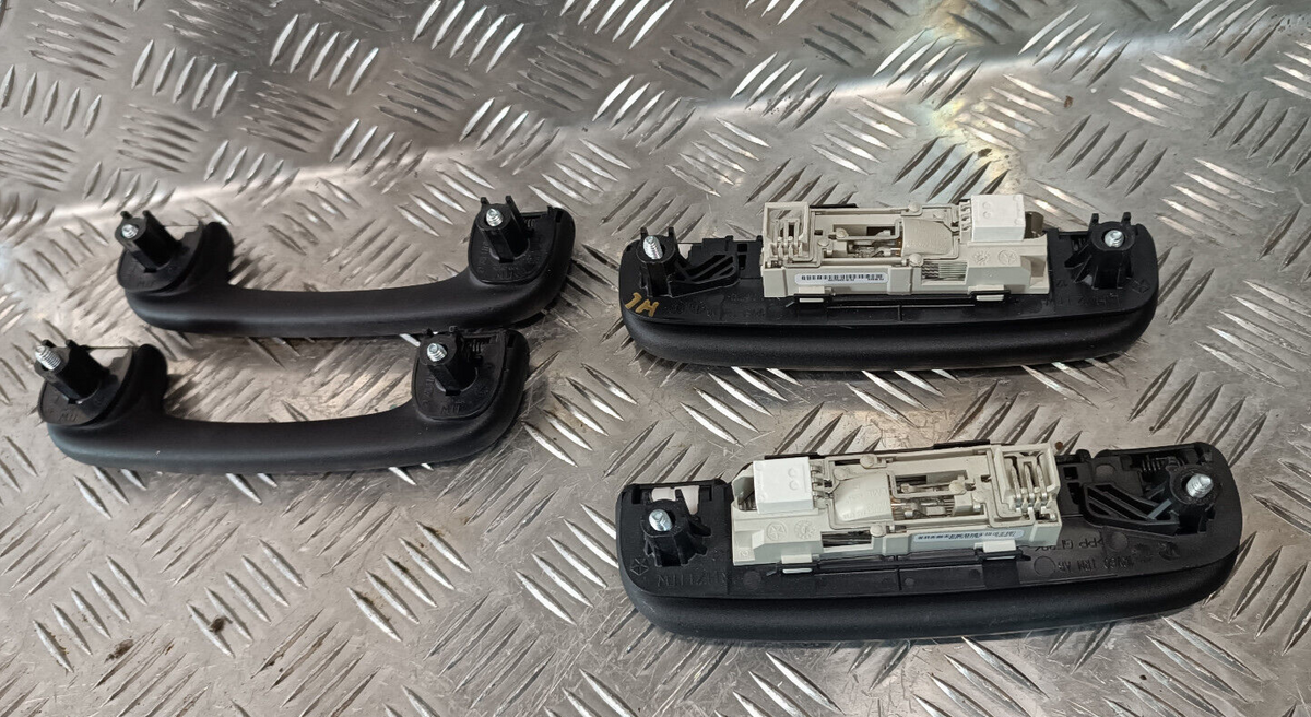 Jeep Grand WK2 Dachgriff Haltegriff Vorne Hinten Satz paket 1RV80TRMAB ORIGINAL gebraucht - Cherokee – Produktansicht 3
