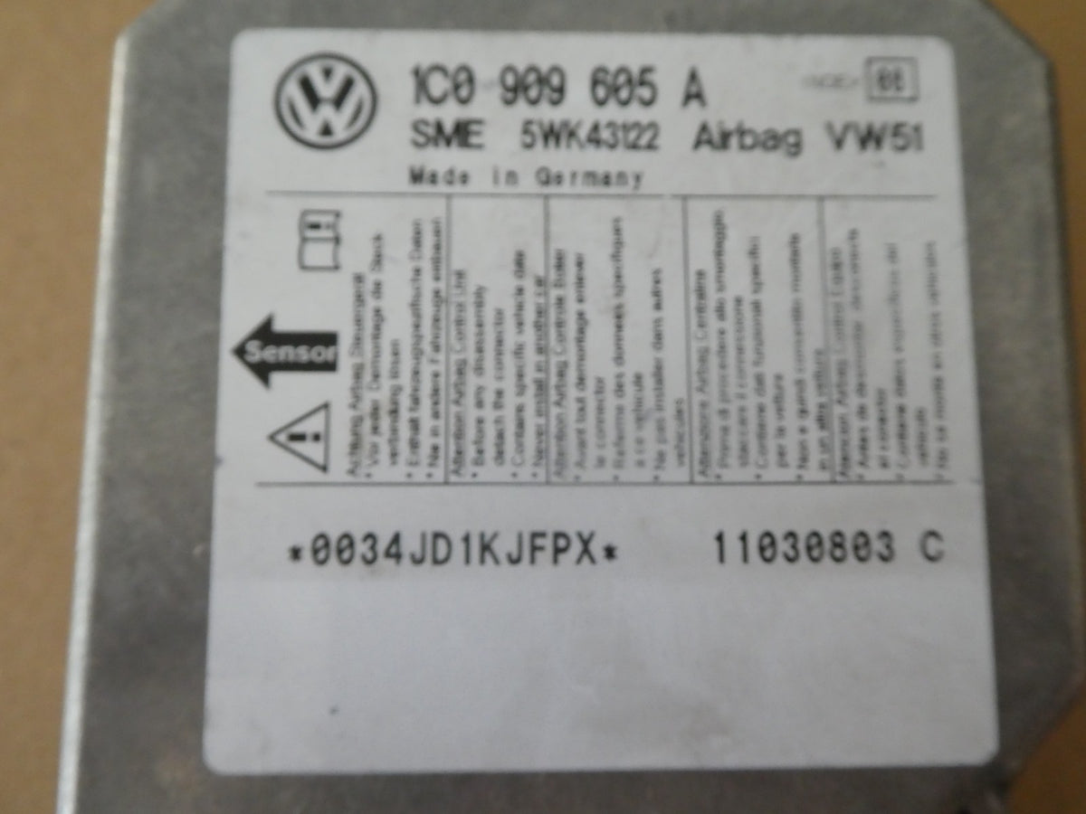 VW T5 2003-2016 Airbagsteuergerät AirBag Steuergerät 1C0909605A ORIGINAL gebraucht - Transporter – Produktansicht 4