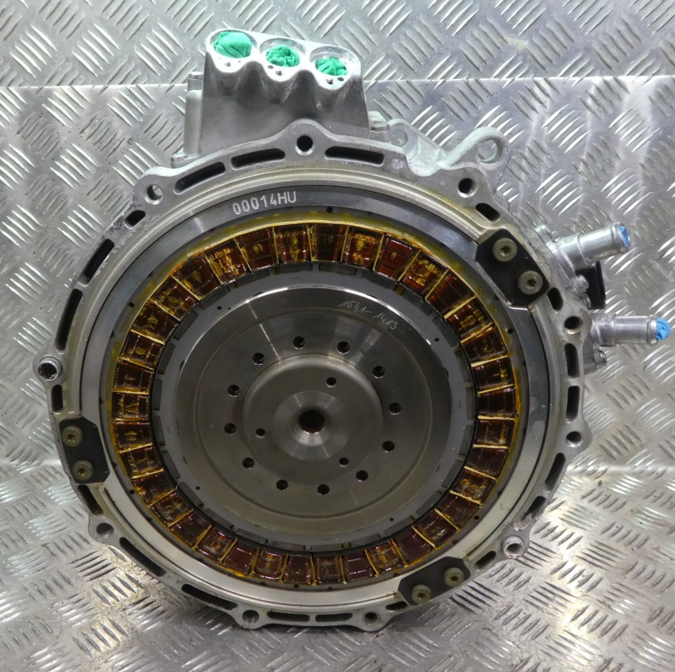 Porsche Panamera 970 3.0 E-Hybrid Elektromotor Motor 043750601 ORIGINAL gebraucht - 97011701012 – Produktansicht 1