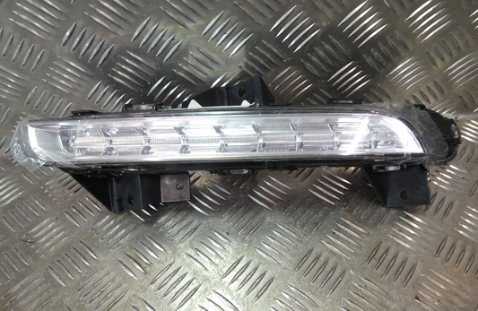 Porsche Panamera 970 Tagfarlicht LED Vorne Rechts NEU ! ORIGINAL gebraucht - 97063108252 – Produktansicht 1