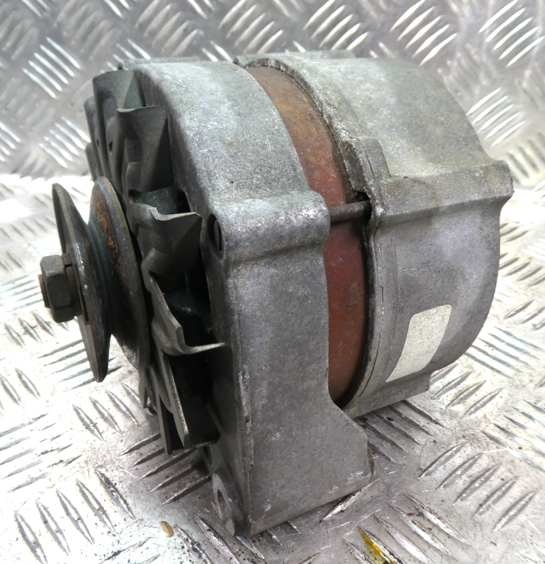 Mercedes-Benz W126 C126 II Serie Generator Lichtmaschine BOSCH * ORIGINAL gebraucht - 0120469588 – Produktansicht 3