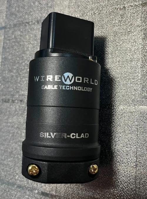 Silver-Clad OFC Copper 20A/250V Gerätestecker plug IEC C19 High-End ORIGINAL gebraucht - Wireworld – Produktansicht 4