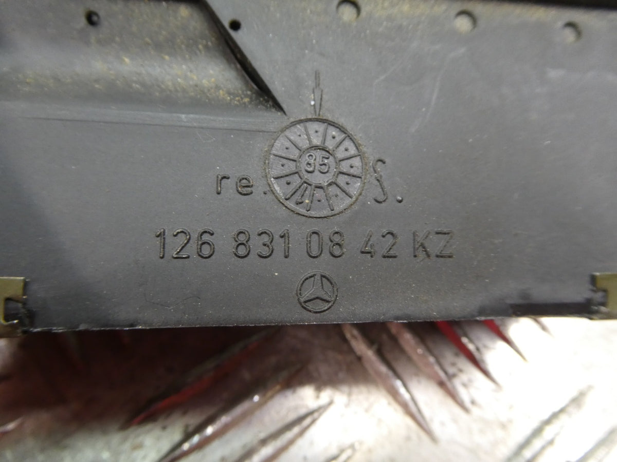 Mercedes-Benz S-Klasse C126 (W126) SEC Coupe Serie 2 Luftdüse ORIGINAL gebraucht - 1268310842 – Produktansicht 3