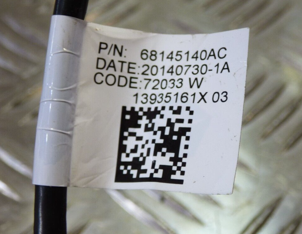 Jeep Cherokee KL 2015 Original MOPAR USB Kabel gebraucht - 68145140AC – Produktansicht 4