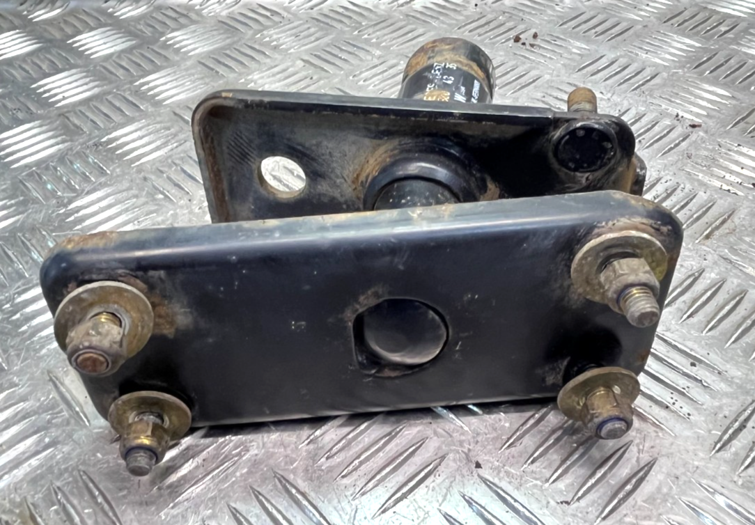Mercedes-Benz C126 W126 Stoßstange Pralldämpfer vorne rechts _ ORIGINAL gebraucht - 1268804335 – Produktansicht 2