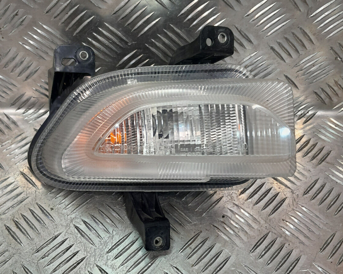 Jeep Renegade 1.6 Mjet Tagfahrlicht Scheinwerfer Rechts Mopar ORIGINAL gebraucht - 51953117 – Produktansicht 1