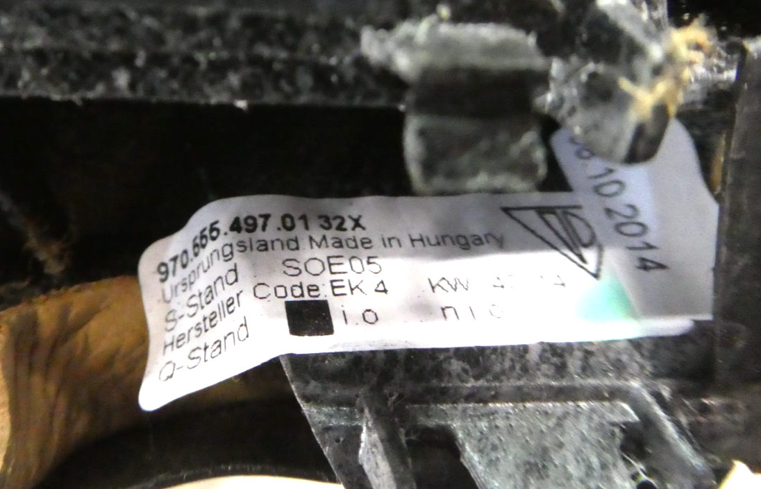Porsche Panamera 970 Leder Abdeckung Armlehne vorne rechts Blende ORIGINAL gebraucht - 97055549701 – Produktansicht 4