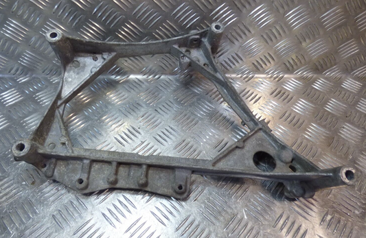 VW T6 T5 2.0 TDI CXG Halter Ladeluftkühler 04L145173C ORIGINAL gebraucht - Transporter – Produktansicht 1