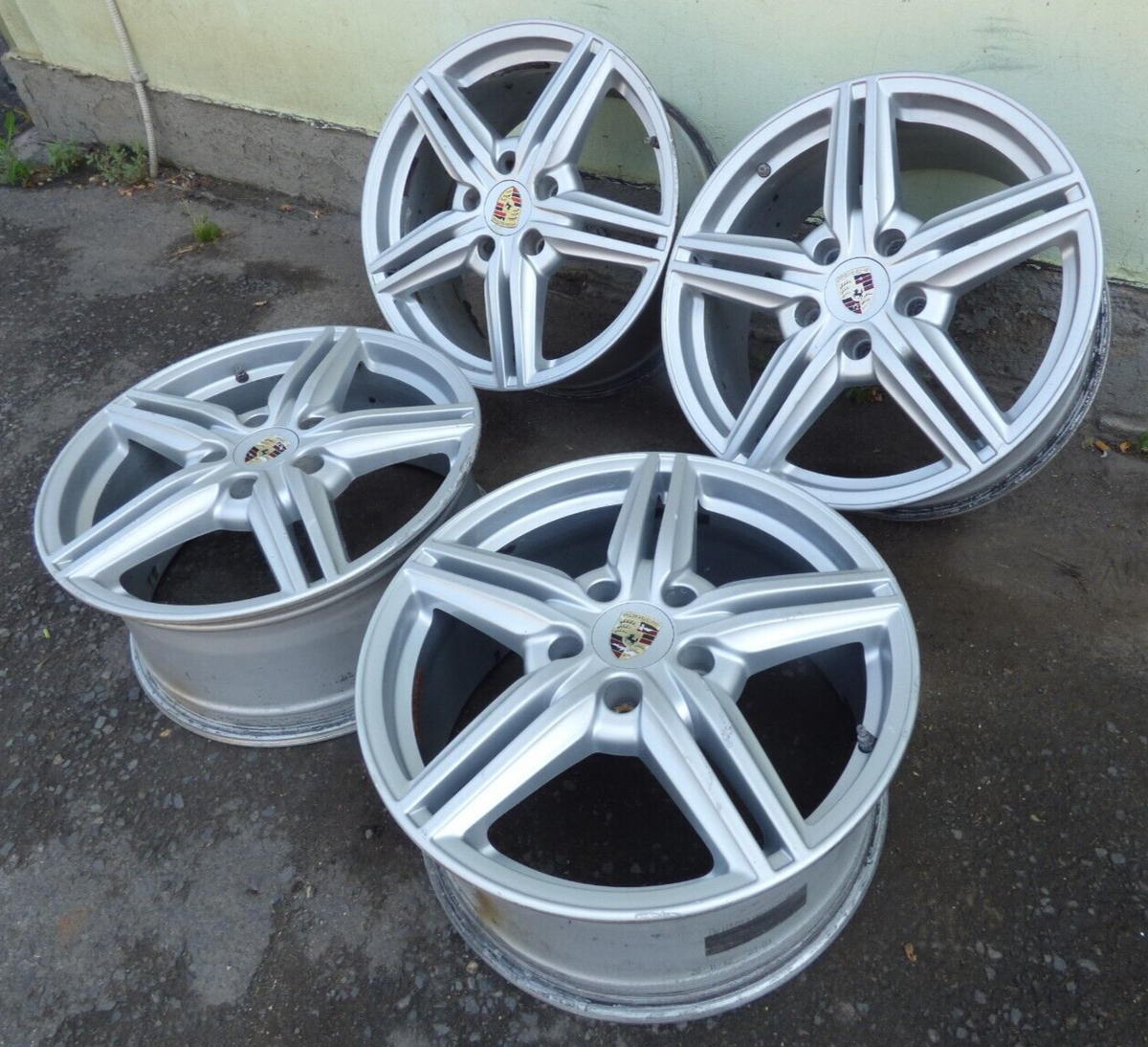 Porsche Cayenne II 92A 2012 Alufelgen Satz Felgen 19" Zoll 7P5601025E gebraucht - Original – Produktansicht 3