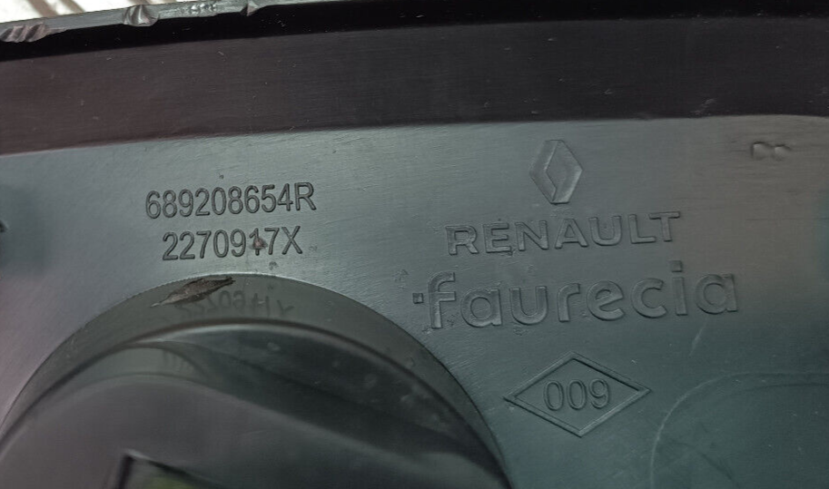 Renault Zoe 2022 Blende Verkleidung Armaturenbrett 2270917X ORIGINAL gebraucht - 689208654R – Produktansicht 3