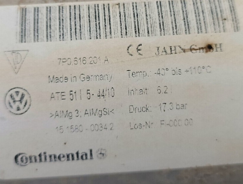 Porsche Cayenne S 92A Luftfahrwerk Luftfederung 7P0616201A ORIGINAL gebraucht - Druckspeicher – Produktansicht 2