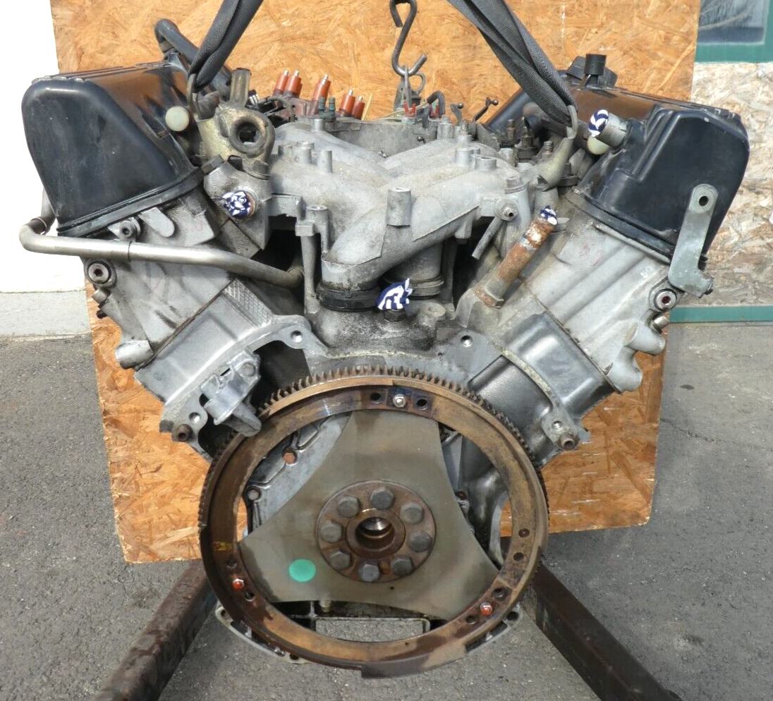 Mercedes-Benz C126 W126 SEC 500 V8 Motor ohne Anbauteile M117 117965 223-265 PS – Produktansicht 3