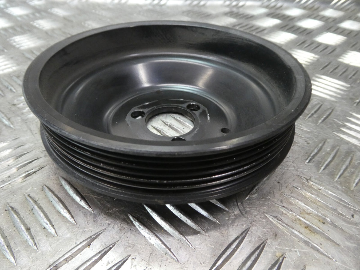 Porsche 3.0 E-Hybrid Wasserpumpe Riemenscheibe 06E121031C ORIGINAL gebraucht - Panamera – Produktansicht 1