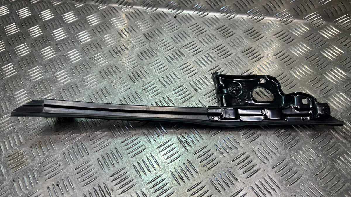 Smart ForTwo 451 ForTwo Fensterführungsschiene vorn Tür Rechts ORIGINAL gebraucht - A4517200415 – Produktansicht 2