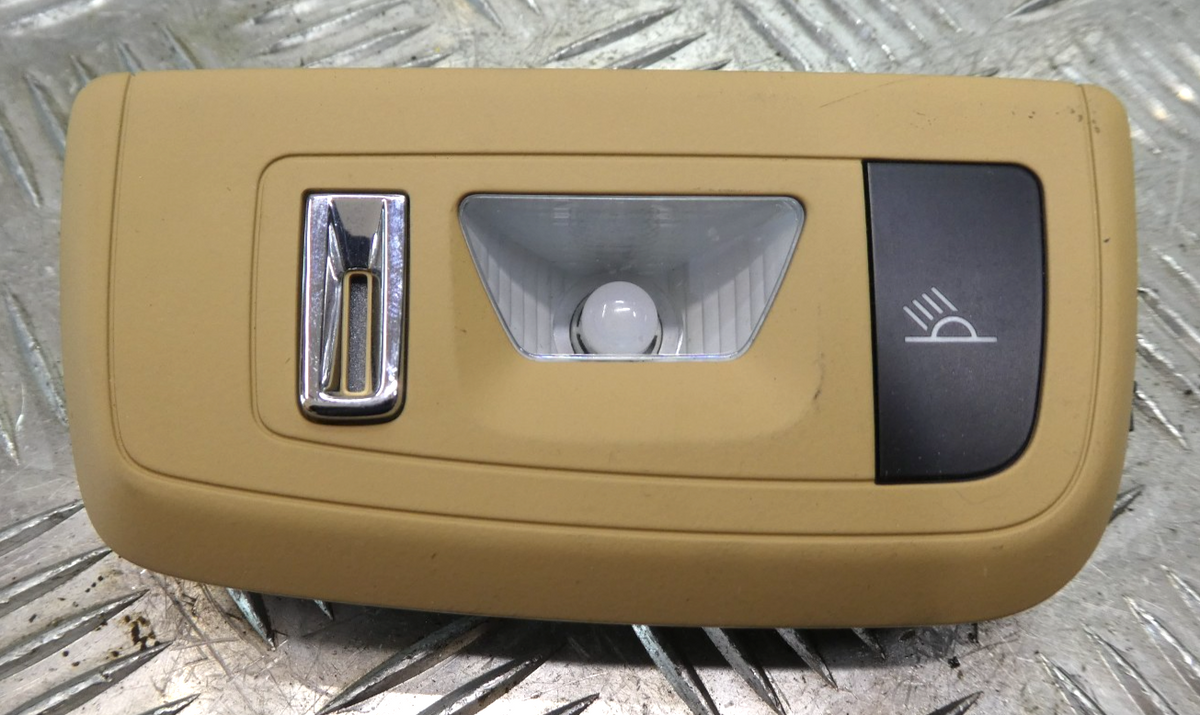 Porsche Panamera 970 Innenleseleuchte links Luxorbeige ORIGINAL gebraucht - 97063206103 – Produktansicht 1