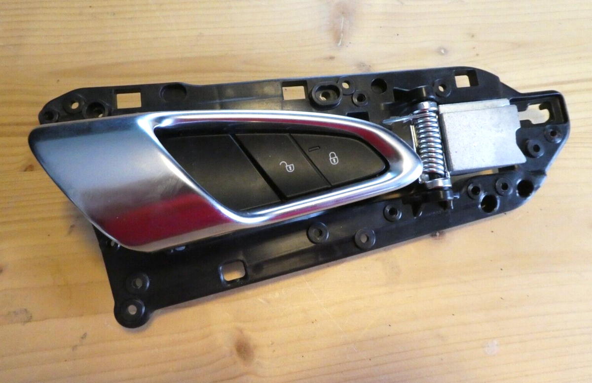 Porsche Cayenne 92A Türgriff Tür Öffner rechts innen 7P5837020A ORIGINAL gebraucht - Innengriff – Produktansicht 1