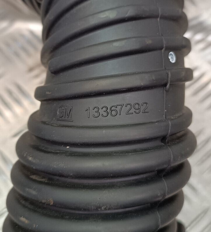 OPEL ASTRA K 1.4 Turbo Ansaugschlauch Ladeluftschlauch GM 70583940 ORIGINAL gebraucht - 13367292 – Produktansicht 4