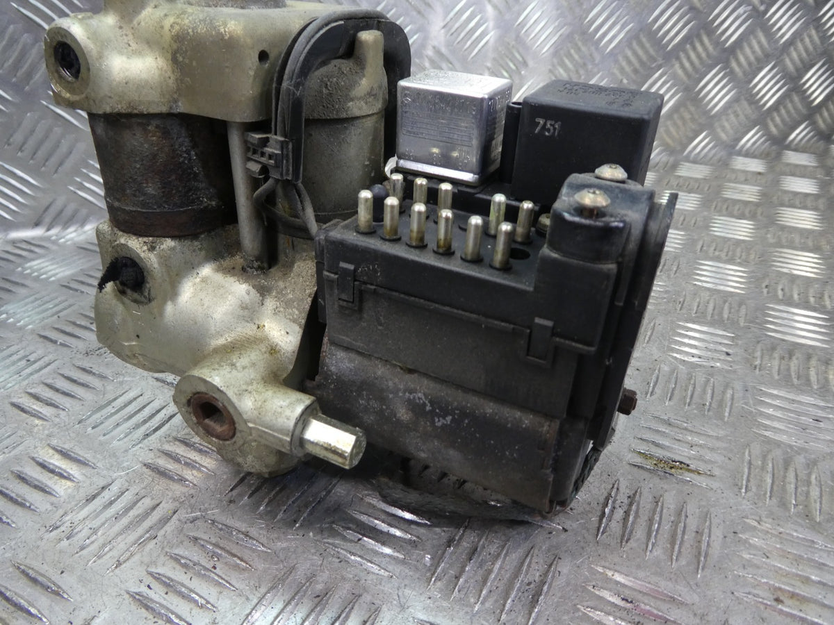 Mercedes-Benz C126 W126 ABS Aggregat ABS Hydraulikblock Steuergerät ORIGINAL gebraucht - 0265200026 – Produktansicht 1