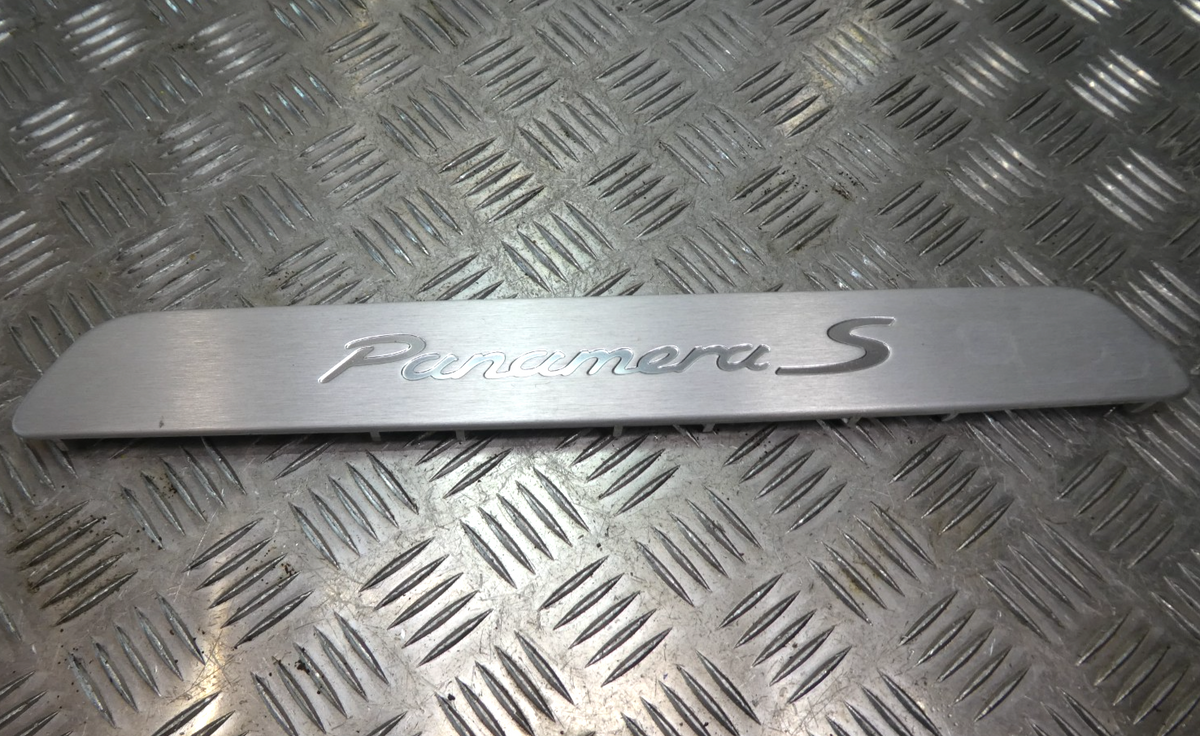 Porsche S 970 Einleger Einstiegsleiste hinten Aluminium gebürstet ORIGINAL gebraucht - Panamera – Produktansicht 1