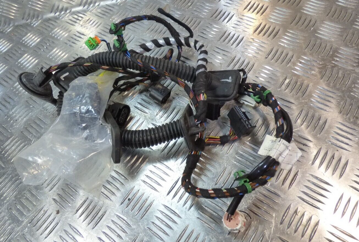 Porsche Boxster Cayman 987 997 LEFT DOOR WIRING LOOM 997.612.602.57 ORIGINAL gebraucht - RHD – Produktansicht 1