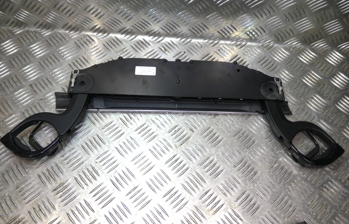 Porsche Panamera 970 Getränkehalter Armaturenbrett LHD ORIGINAL gebraucht - 97055239401 – Produktansicht 2