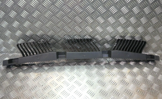 VW ID.3 ID3 Stoßstangenhalterung hinten Mitte 10A807863 2021 ORIGINAL gebraucht - Volkswagen – Produktansicht 1