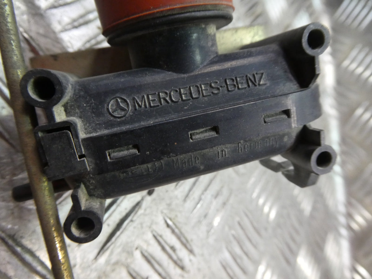 Mercedes W126 C126 ZV Vakuum Element Tankklappe Zentralverriegelung . ORIGINAL gebraucht - 0008007775 – Produktansicht 3