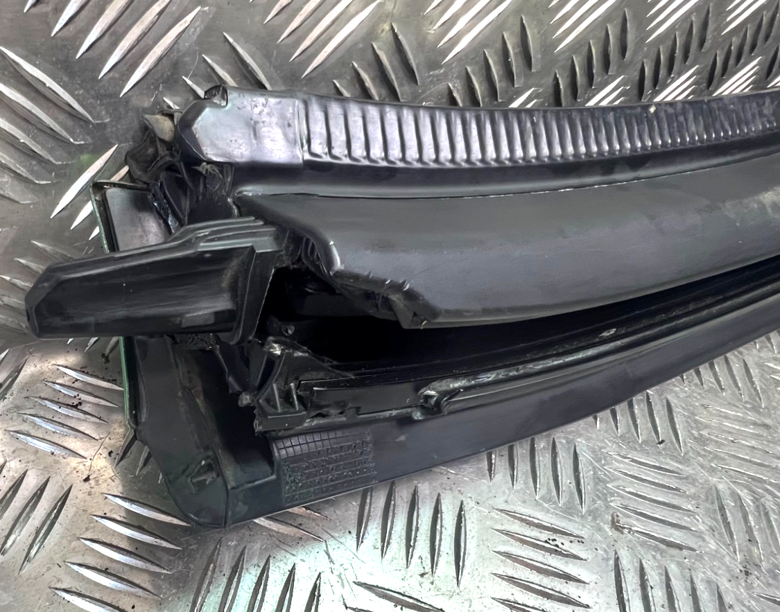 Smart ForTwo 451 Cabrio Dachholm Seitenholm rechts grün ORIGINAL gebraucht - A4517700018 – Produktansicht 7