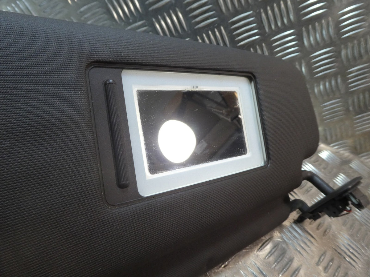 Porsche Cayenne 958 92A Sonnenschutz Links 7P0857551 braun ORIGINAL gebraucht - Sonnenblende – Produktansicht 3