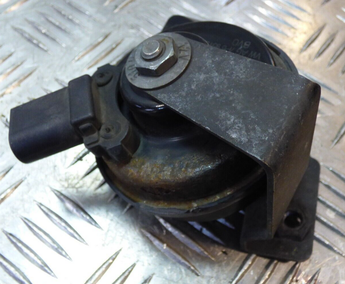 Porsche Cayenne 92A Hupe Fanfare Hochton 7P6951223A ORIGINAL gebraucht - Signalhorn – Produktansicht 2