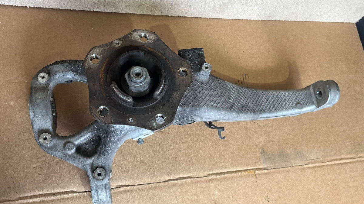 Porsche PANAMERA 970 Achsschenkel Radnabe Vorne Links ORIGINAL gebraucht - 97034115704 – Produktansicht 3