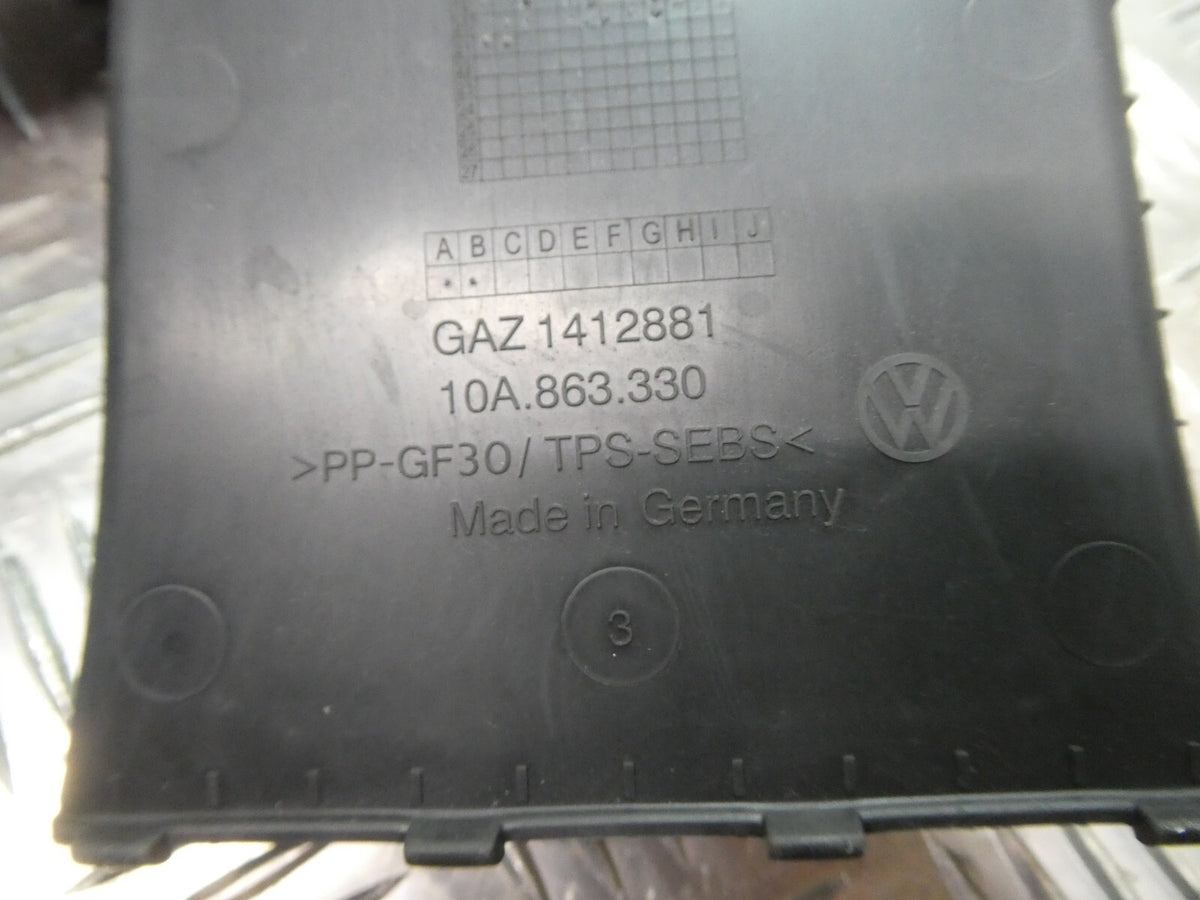 VW ID3 Pro Ablagematte Mittelkonsole 10A863330 ORIGINAL gebraucht - Volkswagen – Produktansicht 4