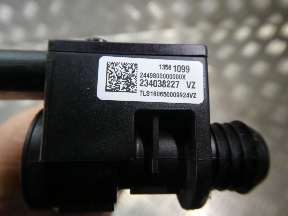 OPEL ASTRA K 1.0 Drucksensor mit Unterdruckleitung Bremskraftverstärker ORIGINAL gebraucht - 13581099 – Produktansicht 4