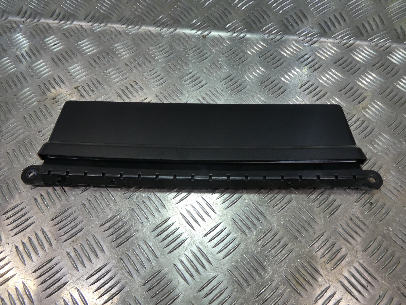 Porsche Panamera 970 Bremsleuchte Zusatzleuchte ORIGINAL gebraucht - 97063105004 – Produktansicht 4
