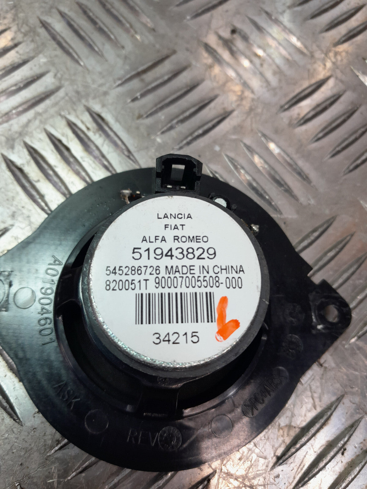 Jeep Renegade 1.6 Mjet Lautsprecher Speaker ORIGINAL gebraucht - 51943829 – Produktansicht 3