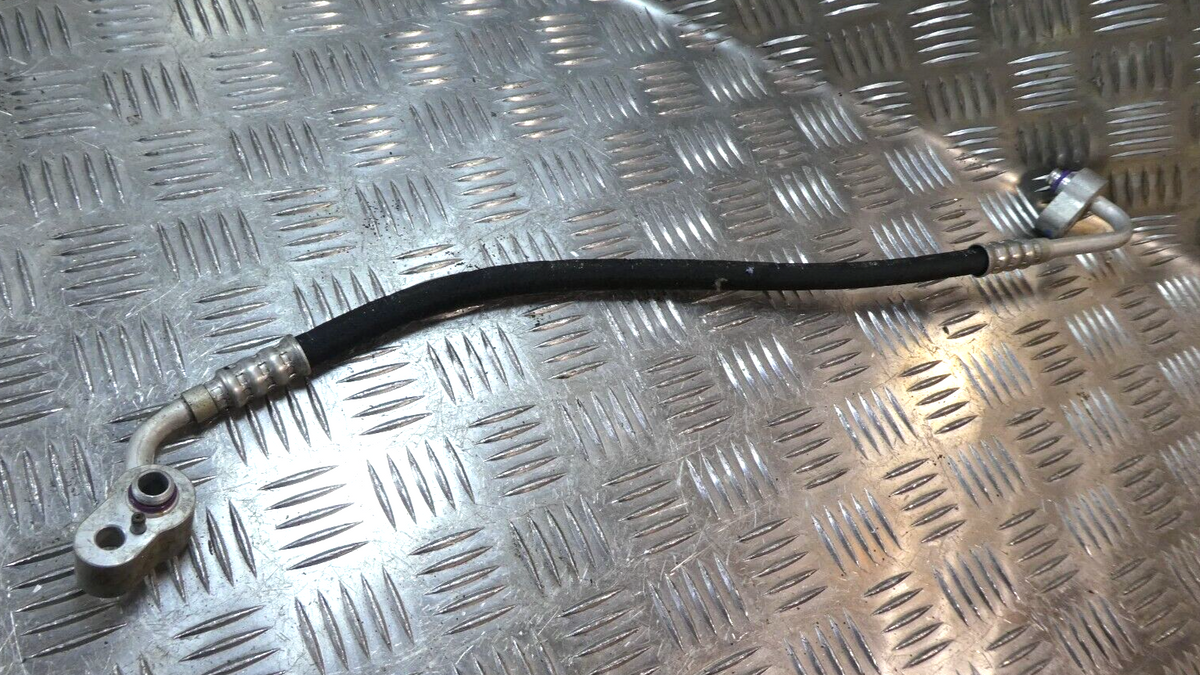 Porsche Cayenne 92A Kältemittelschlauch 7L0820739 ORIGINAL gebraucht - Klimaleitung – Produktansicht 1